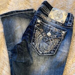 Miss me, midrise, easy crop, jeans